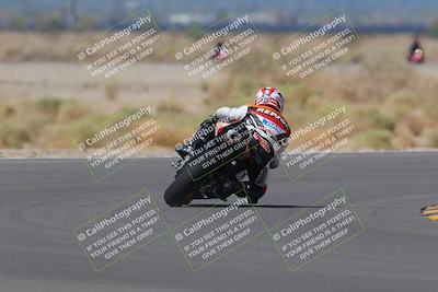 media/Sep-11-2022-SoCal Trackdays (Sun) [[81b7e951af]]/Turn 5 (1110am)/